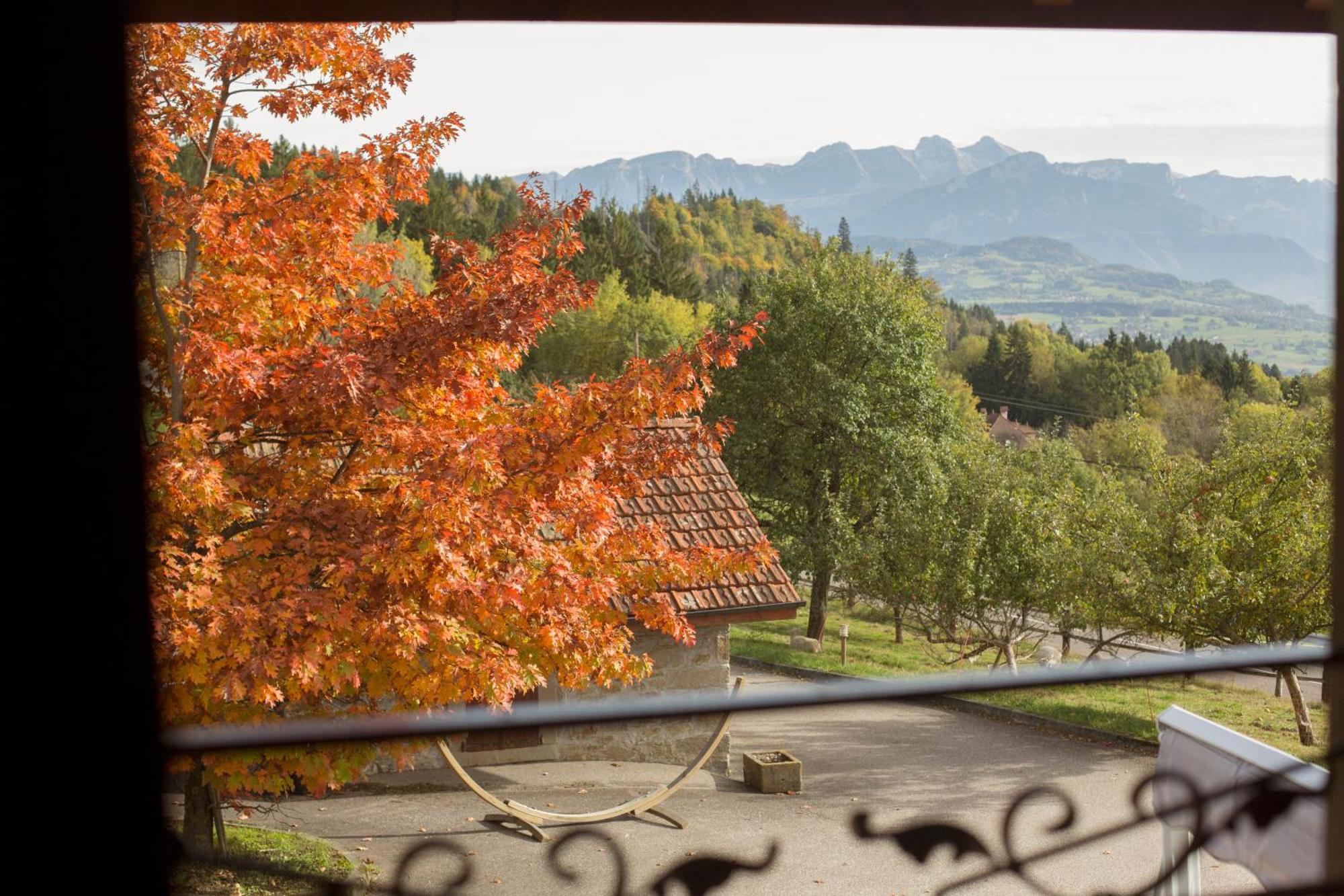 Le Bonheur Dans Le Pre Hotel Lucinges Exterior foto